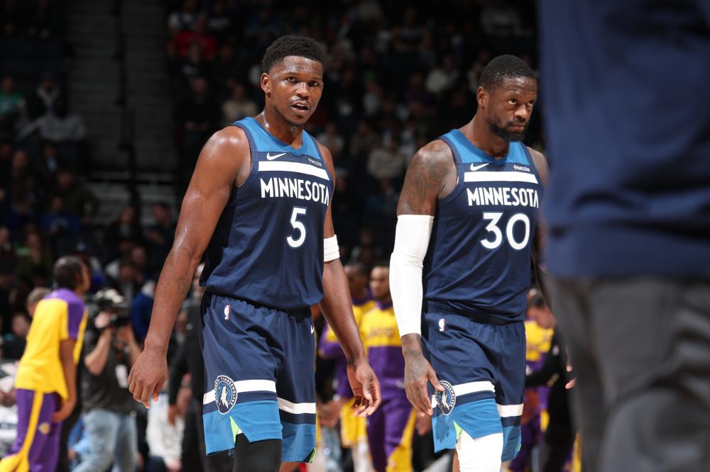 詹姆斯与安 詹姆斯与安