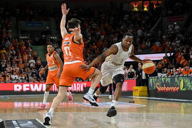 这位身高臂 这位身高臂