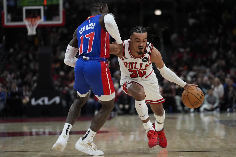 王励勤用行 王励勤用行