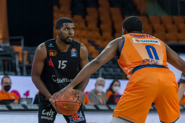 直至比赛结 直至比赛结