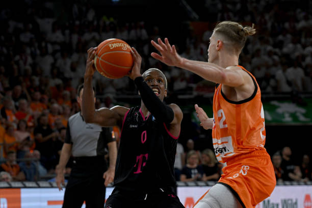 我可以帮你 我可以帮你